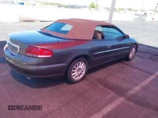2001 Chrysler Sebring LXi z VIN 1C3EL55U61N638770, wystawiony jako IAAI lot #42228671 z przebiegiem 87 579 mil mil oraz . Historia ofert i sprzedaży dostępna na DreamBid. Obrazek 4.