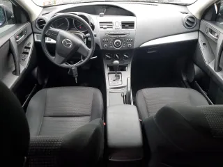 2012 Mazda 3 i Sport z VIN JM1BL1UG2C1531695, wystawiony jako Copart lot #56307725 z przebiegiem 104 537 mil mil oraz Szkoda całkowita • Salvage title. Historia ofert i sprzedaży dostępna na DreamBid. Obrazek 8.