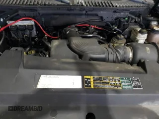 2003 Ford Expedition Eddie Bauer с VIN 1FMFU17L33LC31056, выставлен на аукционе Copart как лот 55680275 с пробегом 124 379 миль миль и Списание • Salvage title. История ставок и продаж доступна на DreamBid. Изображение 12.