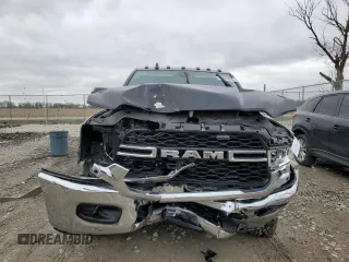 2022 Ram 2500 Tradesman with VIN 3C6UR5CJ4NG251655, listed as a Copart auction lot 49681605 with 48,309 mi miles and Salvage title. Bid and sale history available at DreamBid. Image 5.