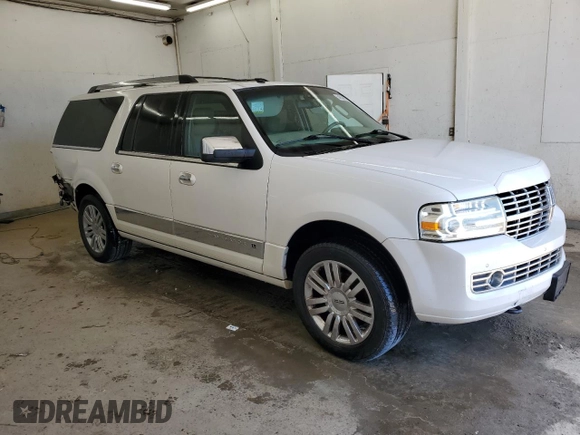 2010 Lincoln Navigator с VIN 5LMJJ3J58AEJ10157, выставлен на аукционе Copart как лот 54834525 с пробегом 181 146 миль миль и Списание • Salvage title. История ставок и продаж доступна на DreamBid. Изображение 4.