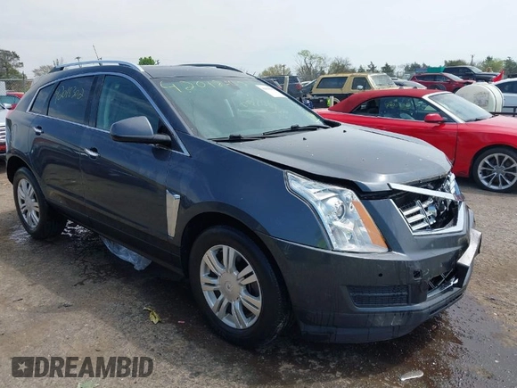 2013 Cadillac SRX Luxury Collection with VIN 3GYFNGE32DS515355, listed as a IAAI auction lot 42018302 with 114,547 mi miles. Bid and sale history available at carsss.com. Image 1.
