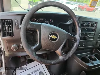 2015 Chevrolet Express Cargo with VIN 1GCWGFCF0F1248728, listed as a IAAI auction lot 42561489 with 263,640 mi miles and . Bid and sale history available at DreamBid. Image 30.