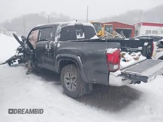 2019 Toyota Tacoma SR z VIN 3TMCZ5AN6KM283675, wystawiony jako IAAI lot #41245232 z przebiegiem 35 337 mil mil oraz . Historia ofert i sprzedaży dostępna na DreamBid. Obrazek 3.