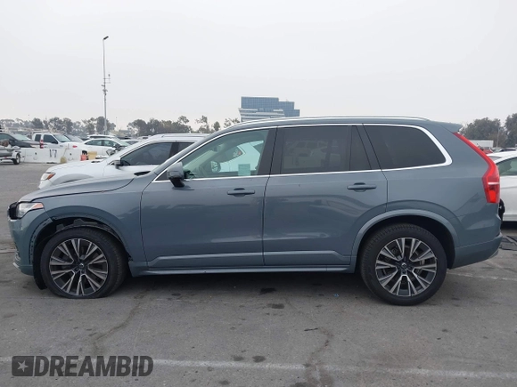2022 Volvo XC90 Momentum with VIN YV4102CKXN1833414, listed as a IAAI auction lot 41167764 with 30,566 mi miles and . Bid and sale history available at DreamBid. Image 14.