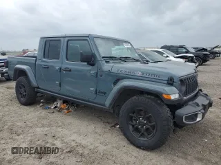 2024 Jeep Gladiator Sport S с VIN 1C6HJTAG1RL131910, выставлен на аукционе Copart как лот 51380125 с пробегом 23 060 миль миль и Списание • Salvage title. История ставок и продаж доступна на DreamBid. Изображение 4.