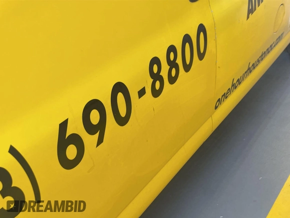 2016 Chevrolet Express Cargo with VIN 1GCWGAFF9G1172104, listed as a IAAI auction lot 42837161 with 120,500 mi miles and . Bid and sale history available at DreamBid. Image 24.