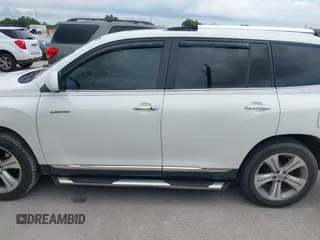 2011 Toyota Highlander Limited with VIN 5TDYK3EH6BS048213, listed as a IAAI auction lot 42454713 with 228,094 mi miles and . Bid and sale history available at DreamBid. Image 14.