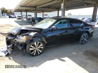2019 Nissan Altima 2.5 SR with VIN 1N4BL4CV0KN321577, listed as a Copart auction lot 51917935 with 52,059 mi miles and Non Repairable. Bid and sale history available at carsss.com. Image 1.