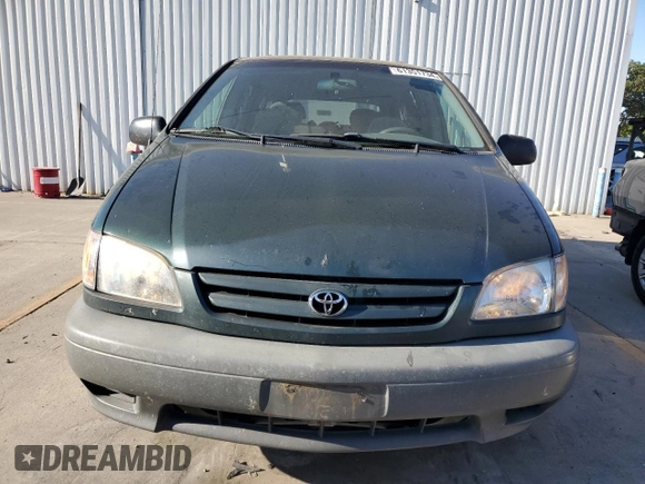 2003 Toyota Sienna LE with VIN 4T3ZF13C13U544539, listed as a Copart auction lot 61351734 with 308,289 mi miles and Salvage Title. Bid and sale history available at carsss.com. Image 5.