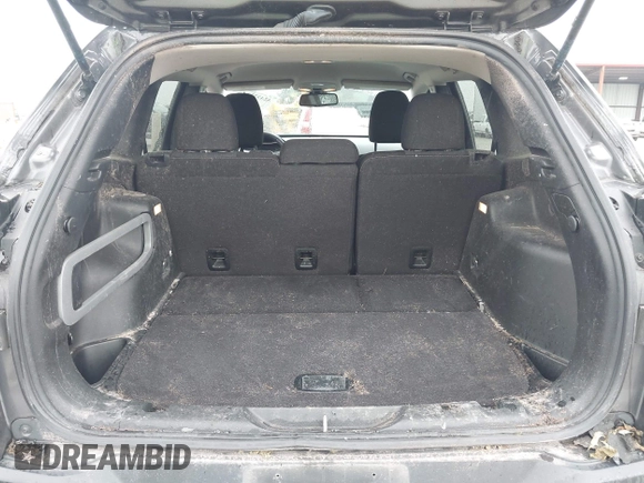 2016 Jeep Cherokee Latitude с VIN 1C4PJLCB2GW362820, выставлен на аукционе IAAI как лот 42432734 с пробегом 137 325 миль миль и . История ставок и продаж доступна на DreamBid. Изображение 17.