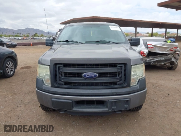 2014 Ford F-150 XL with VIN 1FTFX1ET0EKD77616, listed as a IAAI auction lot 42210217 with 195,715 mi miles and . Bid and sale history available at carsss.com. Image 12.