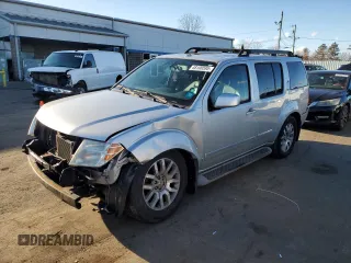 2010 Nissan Pathfinder S with VIN 5N1AR1NB7AC613674, listed as a Copart auction lot 57263035 with 103,397 mi miles and Salvage title. Bid and sale history available at DreamBid. Image 1.