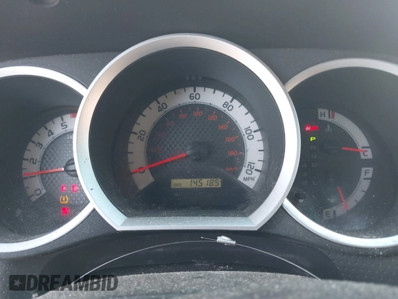 2014 Toyota Tacoma PreRunner with VIN 3TMJU4GN7EM158230, listed as a IAAI auction lot 40010521 with 145,185 mi miles. Bid and sale history available at carsss.com. Image 7.