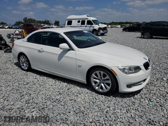 2013 BMW 3 Series 328i z VIN WBADW3C58DJ525183, wystawiony jako Copart lot #54215945 z przebiegiem 63 946 mil mil oraz Szkoda całkowita • Salvage title. Historia ofert i sprzedaży dostępna na DreamBid. Obrazek 4.