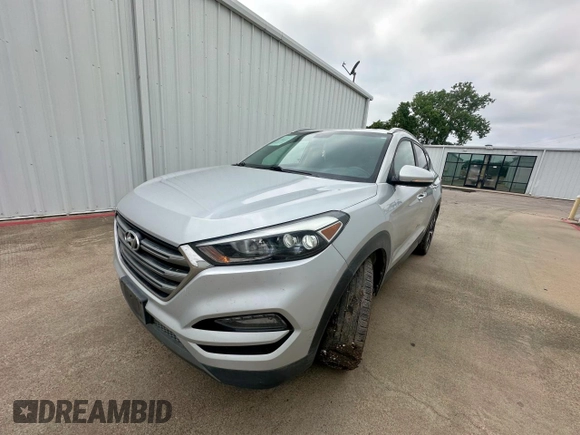 2016 Hyundai Tucson Limited z VIN KM8J33A22GU154995, wystawiony jako Copart lot #60001865 z przebiegiem 170 291 mil mil oraz Czysty tytuł • Clean title. Historia ofert i sprzedaży dostępna na DreamBid. Obrazek 2.