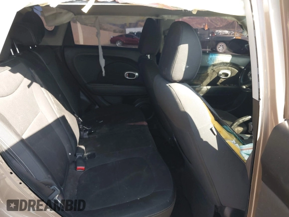 2014 Kia Soul with VIN KNDJN2A24E7064333, listed as a IAAI auction lot 40606019 with 1 mi miles. Bid and sale history available at carsss.com. Image 8.