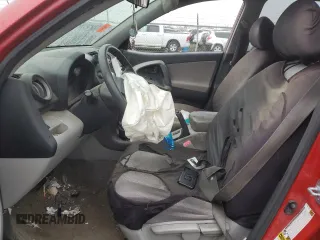 2007 Toyota RAV4 with VIN JTMZD33V875039730, listed as a Copart auction lot 83711334 with 0 mi miles and Salvage Title. Bid and sale history available at carsss.com. Image 7.