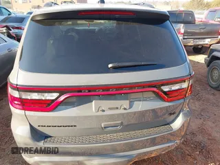 2023 Dodge Durango R/T Plus z VIN 1C4SDHCT5PC675451, wystawiony jako IAAI lot #40985985 z przebiegiem 17 996 mil mil oraz . Historia ofert i sprzedaży dostępna na DreamBid. Obrazek 16.