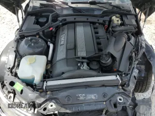 2001 BMW Z3 3.0 z VIN WBACN534X1LJ55047, wystawiony jako Copart lot #67325994 z przebiegiem 22 425 mil mil oraz Szkody całkowita. Historia ofert i sprzedaży dostępna na DreamBid. Obrazek 11.