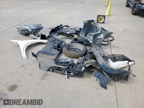 2022 Ford Escape Titanium with VIN 1FMCU9J91NUB93886, listed as a Copart auction lot 51745025 with Not provided miles and Clean title. Bid and sale history available at DreamBid. Image 12.