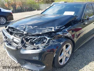 2015 Mercedes-Benz E-Class E 350 Luxury with VIN WDDHF8JB9FB111441, listed as a IAAI auction lot 41978693 with 167,079 mi miles. Bid and sale history available at carsss.com. Image 6.