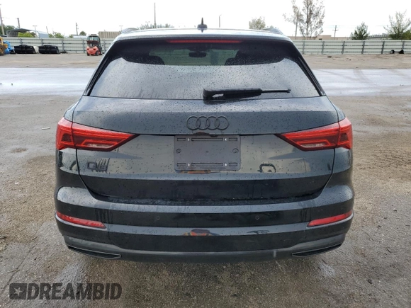 2022 Audi Q3 Premium Plus z VIN WA1BUCF37N1136931, wystawiony jako Copart lot #65228584 z przebiegiem 21 178 mil mil oraz Szkoda całkowita • Salvage title. Historia ofert i sprzedaży dostępna na DreamBid. Obrazek 6.