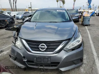 2018 Nissan Altima SV with VIN 1N4AL3AP2JC124348, listed as a Copart auction lot 54697585 with 93,964 mi miles and Salvage Title. Bid and sale history available at DreamBid. Image 5.
