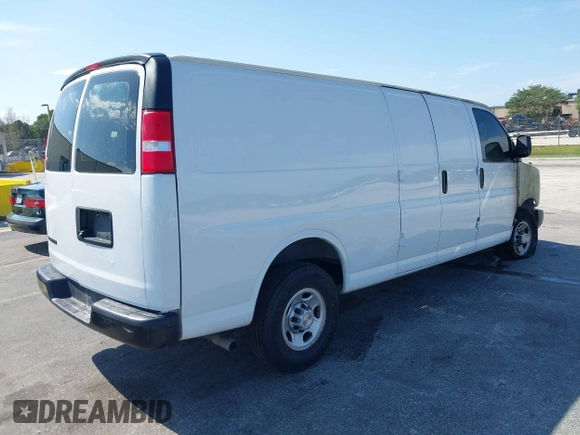 2021 Chevrolet Express Cargo with VIN 1GCWGBFP1M1267945, listed as a IAAI auction lot 38745449 with Not provided miles and . Bid and sale history available at DreamBid. Image 4.