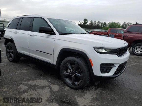 2023 Jeep Grand Cherokee Laredo с VIN 1C4RJHAG8PC569833, выставлен на аукционе Copart как лот 62543635 с пробегом 22 373 миль миль и Списание • Salvage title. История ставок и продаж доступна на DreamBid. Изображение 4.