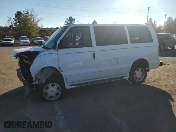 2003 GMC Safari z VIN 1GKDM19X93B516849, wystawiony jako Copart lot #82296404 z przebiegiem Nie podano mil oraz Szkoda całkowita • Salvage title. Historia ofert i sprzedaży dostępna na DreamBid. Obrazek 1.
