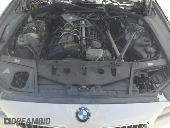 2015 BMW 5 Series 535i with VIN WBA5B1C55FG127076, listed as a Copart auction lot 49271335 with 97,700 mi miles and Clean Title. Bid and sale history available at carsss.com. Image 11.