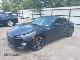 2013 Scion FR-S z VIN JF1ZNAA16D2706427, wystawiony jako IAAI lot #42386882 z przebiegiem 76 586 mil mil oraz . Historia ofert i sprzedaży dostępna na DreamBid. Obrazek 2.