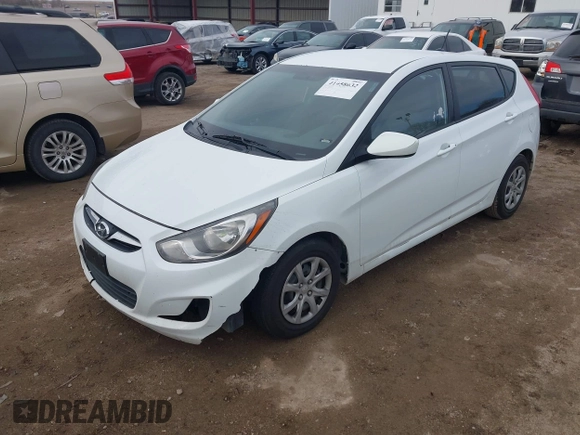 2012 Hyundai Accent GS z VIN KMHCT5AE9CU003502, wystawiony jako IAAI lot #41958632 z przebiegiem 187 577 mil mil oraz . Historia ofert i sprzedaży dostępna na DreamBid. Obrazek 2.