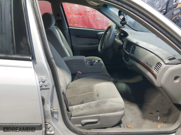 2004 Chevrolet Impala with VIN 2G1WF52E249443172, listed as a IAAI auction lot 41519049 with 232,979 mi miles. Bid and sale history available at carsss.com. Image 5.