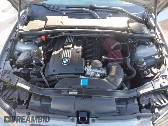 2009 BMW 3 Series 335i with VIN WBAWB73549P045142, listed as a IAAI auction lot 41868019 with 99,789 mi miles and . Bid and sale history available at DreamBid. Image 10.