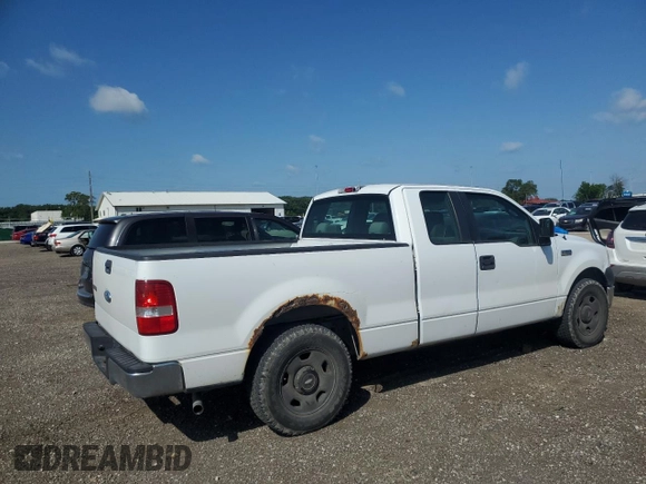 2007 Ford F-150 STX with VIN 1FTRX12W47FB00233, listed as a Copart auction lot 61870565 with 205,846 mi miles and Clean title. Bid and sale history available at DreamBid. Image 3.