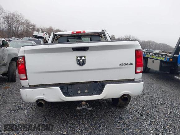 2018 Ram 1500 Express с VIN 3C6RR7KT0JG214424, выставлен на аукционе IAAI как лот 41076707 с пробегом 200 895 миль миль и . История ставок и продаж доступна на DreamBid. Изображение 17.