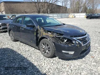 2015 Nissan Altima SV with VIN 1N4AL3AP7FC580501, listed as a Copart auction lot 50876125 with 35,637 mi miles and Salvage Title. Bid and sale history available at DreamBid. Image 4.