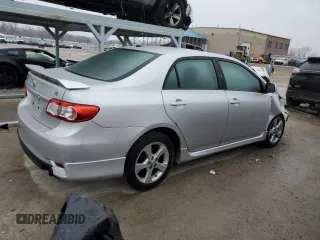 2011 Toyota Corolla L with VIN 2T1BU4EE9BC611081, listed as a Copart auction lot 44016535 with 137,193 mi miles and Salvage Title. Bid and sale history available at carsss.com. Image 3.