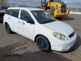 2004 Toyota Matrix Std with VIN 2T1KR32EX4C178485, listed as a IAAI auction lot 41928220 with 164,965 mi miles. Bid and sale history available at carsss.com. Image 1.