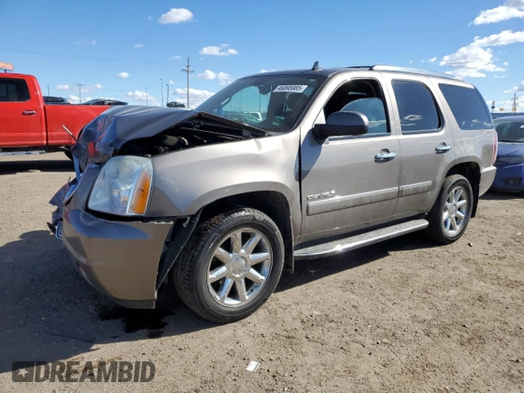 2013 GMC Yukon Denali with VIN 1GKS2EEF1DR124099, listed as a Copart auction lot 46895985 with 133,898 mi miles and Salvage Title. Bid and sale history available at carsss.com. Image 1.