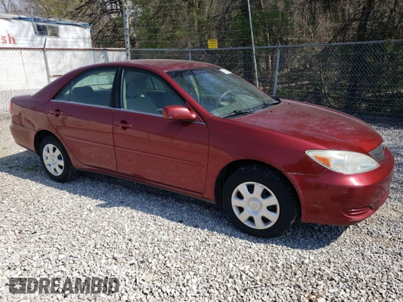 2004 Toyota Camry LE z VIN 4T1BE32K94U284667, wystawiony jako Copart lot #56184025 z przebiegiem 198 929 mil mil oraz Szkoda całkowita • Salvage title. Historia ofert i sprzedaży dostępna na DreamBid. Obrazek 4.