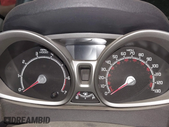 2013 Ford Fiesta SE with VIN 3FADP4EJ1DM107945, listed as a IAAI auction lot 42025064 with Not Provided miles and . Bid and sale history available at DreamBid. Image 7.
