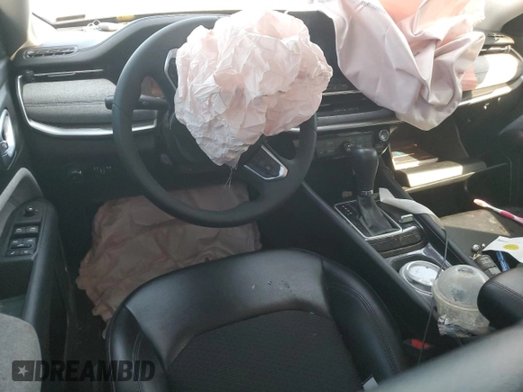 2022 Jeep Compass Latitude with VIN 3C4NJDBB3NT231753, listed as a Copart auction lot 47305435 with 53,864 mi miles and Salvage title. Bid and sale history available at DreamBid. Image 8.