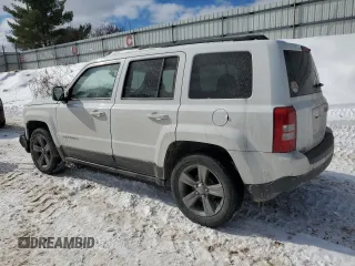 2014 Jeep Patriot Latitude with VIN 1C4NJPFA9ED887934, listed as a Copart auction lot 45456955 with 179,990 mi miles and Clean Title. Bid and sale history available at carsss.com. Image 2.