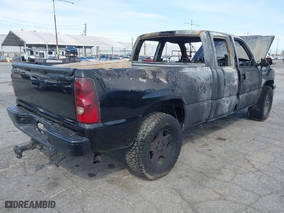 2003 Chevrolet Silverado 1500 LT with VIN 2GCEC19T231125767, listed as a IAAI auction lot 41754746 with 1 mi miles. Bid and sale history available at carsss.com. Image 4.