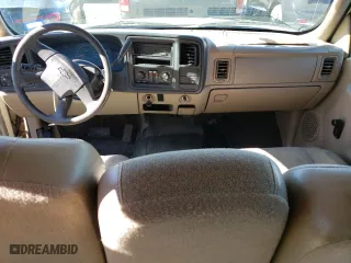2004 Chevrolet Silverado 1500 Work Truck with VIN 1GCEC19X44Z200142, listed as a Copart auction lot 81098794 with 185,897 mi miles and Salvage Title. Bid and sale history available at carsss.com. Image 8.