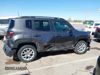 2021 Jeep Renegade Latitude with VIN ZACNJDBB8MPM28565, listed as a IAAI auction lot 41826922 with 81,949 mi miles and . Bid and sale history available at DreamBid. Image 13.