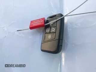 2018 Volkswagen Atlas SE с VIN 1V2DR2CA9JC502205, выставлен на аукционе IAAI как лот 41983821 с пробегом 99 618 миль миль и . История ставок и продаж доступна на DreamBid. Изображение 11.
